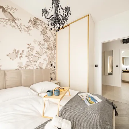 Soho Prestige Air Conditioning Apartman *
